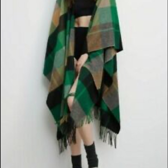 Zara plaid cape - Picture 5 of 15